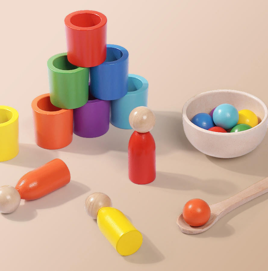 Regenbogen Bälle in Tassen – Montessori Holzspielzeug zum Farbsortieren und Zählen für Kleinkinder ab 1 Jahr