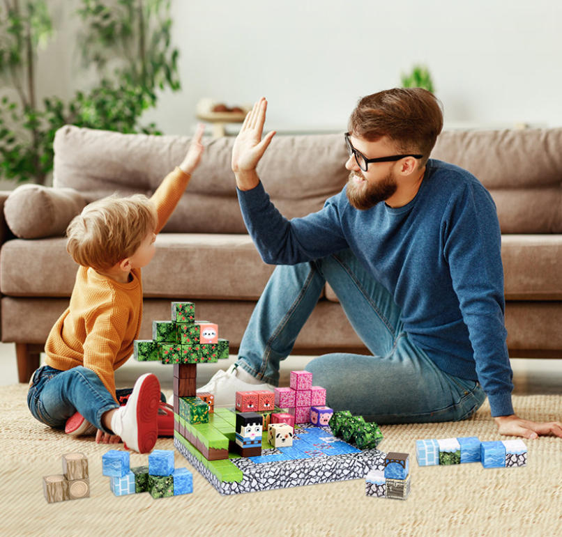 Magnetische Bausteine 200 Teile Abenteuer-Set, 36 Magnetwürfel Motive, Lernspielzeug ab 3 Jahren, ABS-Kunststoff, kompatibel, ideal als Kinder-Geschenk